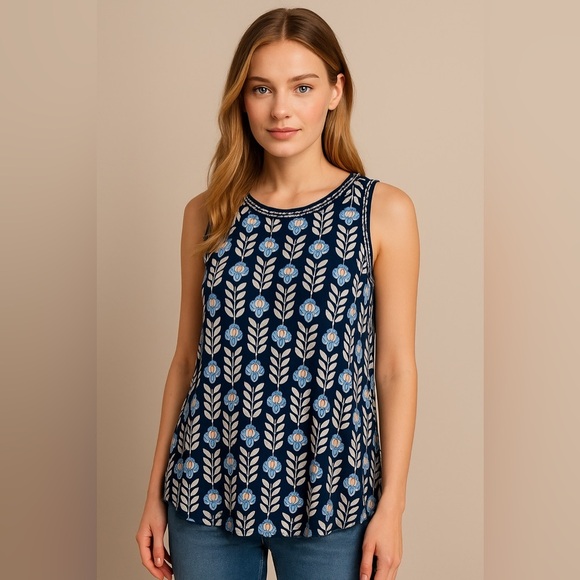 Max Edition Tops - Max Edition Navy and Pink Petite Top
